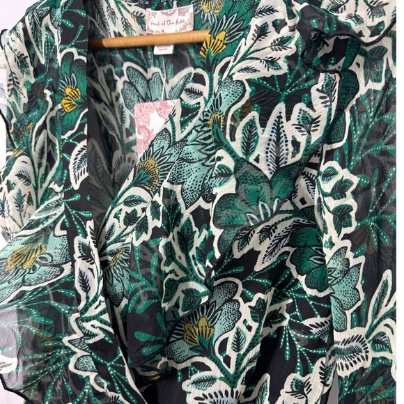 NWT BAND OF THE FREE Bonnie Emerald Long Sleeve Bodysuit Top Bell Sleeve - Picture 14 of 16